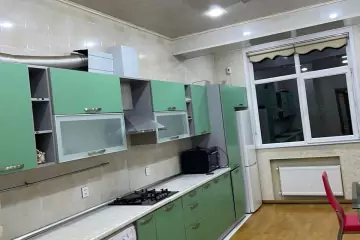 Aylıq Kirayə Yeni Tikili 28 May Metrosu ətrafında