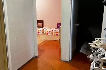 Satılır Köhnə Tikili 9-cu Mikrorayonda