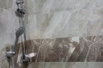 Satılır Köhnə Tikili Biləcəridə