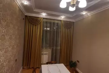 Satılır Yeni Tikili Yeni Yasamalda