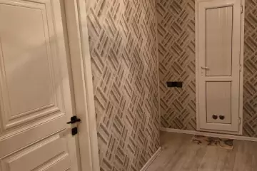 Satılır Köhnə Tikili Bakıxanovda