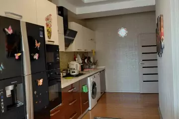 Satılır Yeni Tikili Mirvari Park Yaşayış Kompleksində