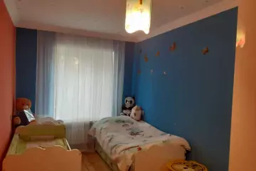 Aylıq Kirayə Köhnə Tikili Univermaqda