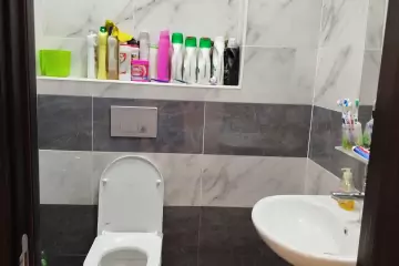 Satılır Yeni Tikili 9-cu Mikrorayonda