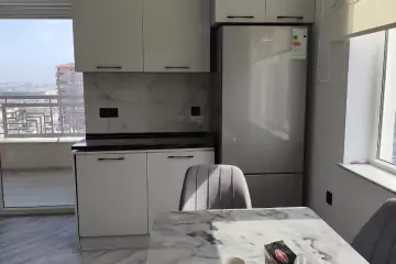 Aylıq Kirayə Yeni Tikili Gənclik Mallda