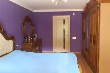Aylıq Kirayə Köhnə Tikili Univermaqda