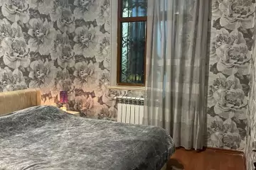 Satılır Həyət Evi Atyalıda