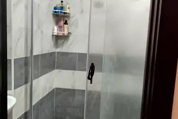 Satılır Yeni Tikili 9-cu Mikrorayonda