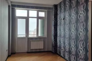 Satılır Yeni Tikili Nəsimi Bazarında