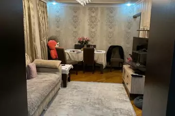 Aylıq Kirayə Köhnə Tikili 7-ci Mikrorayonda