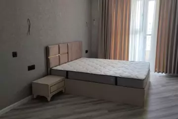 Aylıq Kirayə Yeni Tikili Gənclik Mallda