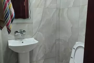 Aylıq Kirayə Yeni Tikili Gənclik Mallda