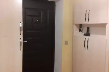 Aylıq Kirayə Köhnə Tikili Univermaqda