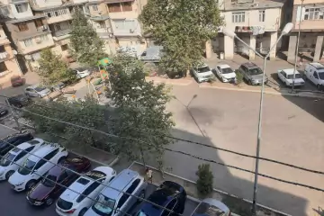 Aylıq Kirayə Köhnə Tikili Univermaqda
