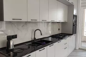 Aylıq Kirayə Yeni Tikili Gənclik Mallda