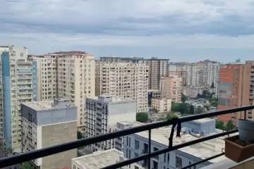 Satılır Yeni Tikili Nəsimi Bazarında