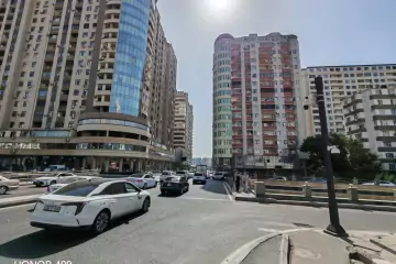 Satılır Yeni Tikili Nərimanov Parkı