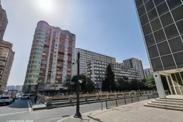 Satılır Yeni Tikili Nərimanov Parkı