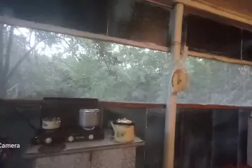 Satılır Bağ Evi Qax Rayonunda