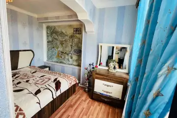 Satılır Yeni Tikili 8-ci Kilometrdə