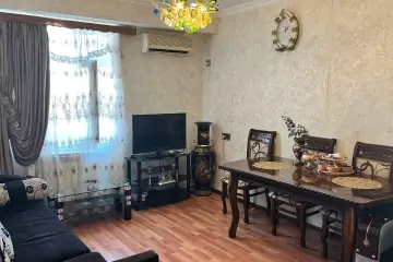 Satılır Yeni Tikili 8-ci Kilometrdə