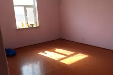 Satılır Həyət Evi Lökbatanda