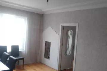 Satılır Həyət Evi şüvəlanda