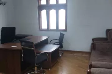 Aylıq Kirayə Ofis 28 May Metrosu ətrafında