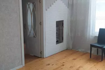 Satılır Həyət Evi şüvəlanda