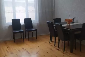 Satılır Həyət Evi şüvəlanda