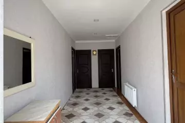 Satılır Həyət Evi Binədə