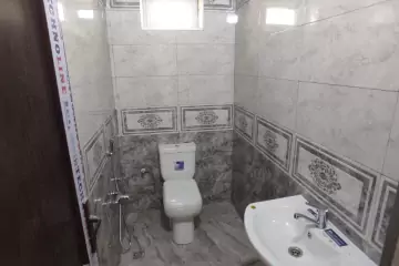 Satılır Həyət Evi Binədə