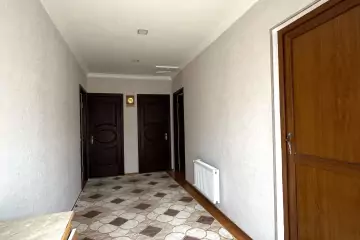Satılır Həyət Evi Binədə
