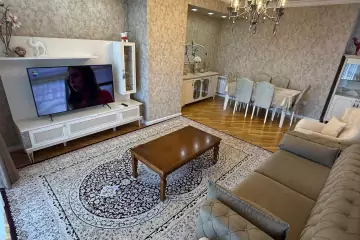 Satılır Yeni Tikili Grand Hayatda