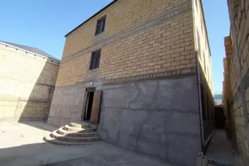 Satılır Həyət Evi Masazırda