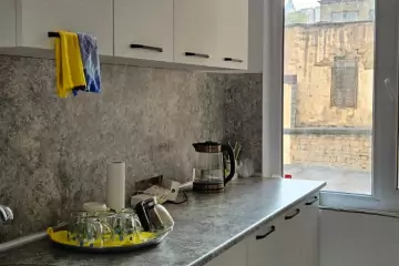 Aylıq Kirayə Obyekt Beşmərtəbədə