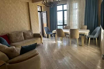 Aylıq Kirayə Yeni Tikili 8-ci Mikrorayonda