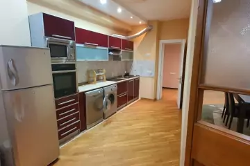 Aylıq Kirayə Yeni Tikili Yasamalda