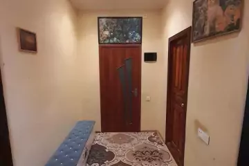 Satılır Həyət Evi Fəhlə Prospekti - Rabocidə