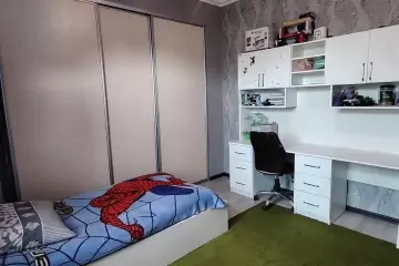 Satılır Yeni Tikili Binədə