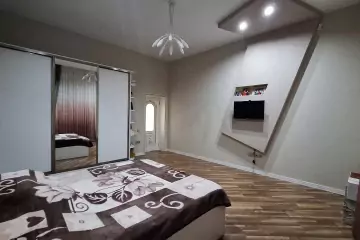 Satılır Bağ Evi Buzovnada
