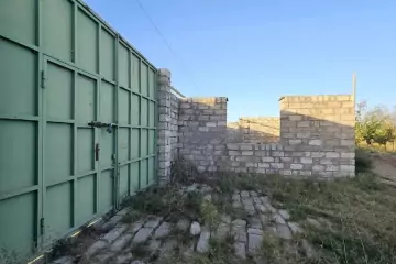 Satılır Torpaq Qalada