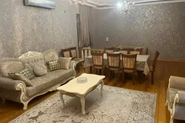 Satılır Həyət Evi Yeni Yasamalda