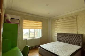 Aylıq Kirayə Həyət Evi Badamdarda