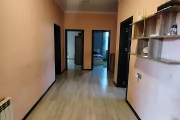 Satılır Yeni Tikili Binədə