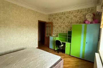 Aylıq Kirayə Həyət Evi Badamdarda