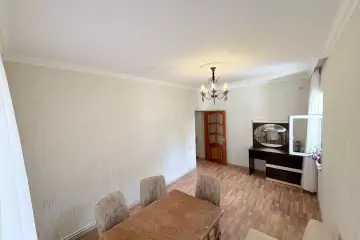 Satılır Köhnə Tikili Nərimanov Parkı