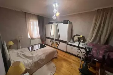 Satılır Həyət Evi Yeni Yasamalda