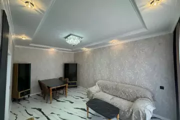 Satılır Bağ Evi şüvəlanda