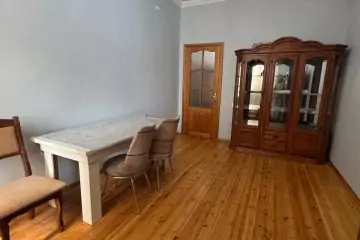 Satılır Yeni Tikili Yeni Yasamalda